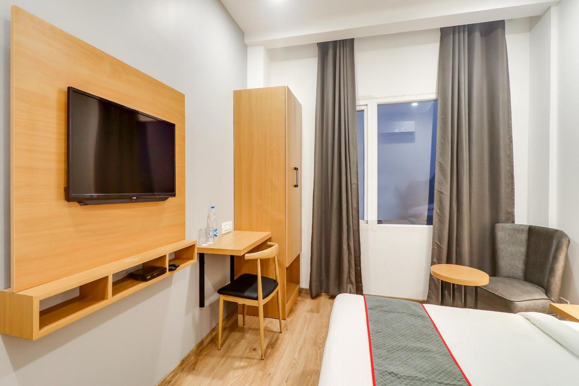 Hotel Super Townhouse Jashn Chinhat Zewnętrze zdjęcie