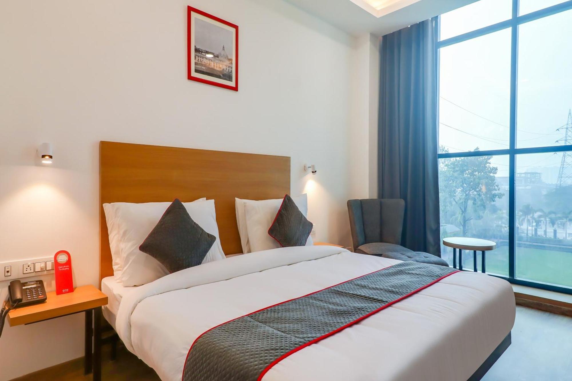Hotel Super Townhouse Jashn Chinhat Zewnętrze zdjęcie