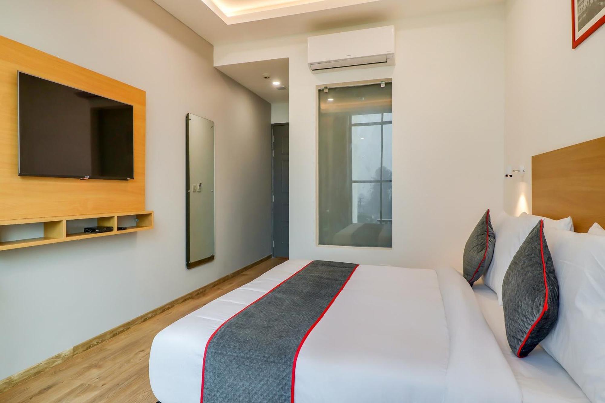 Hotel Super Townhouse Jashn Chinhat Zewnętrze zdjęcie