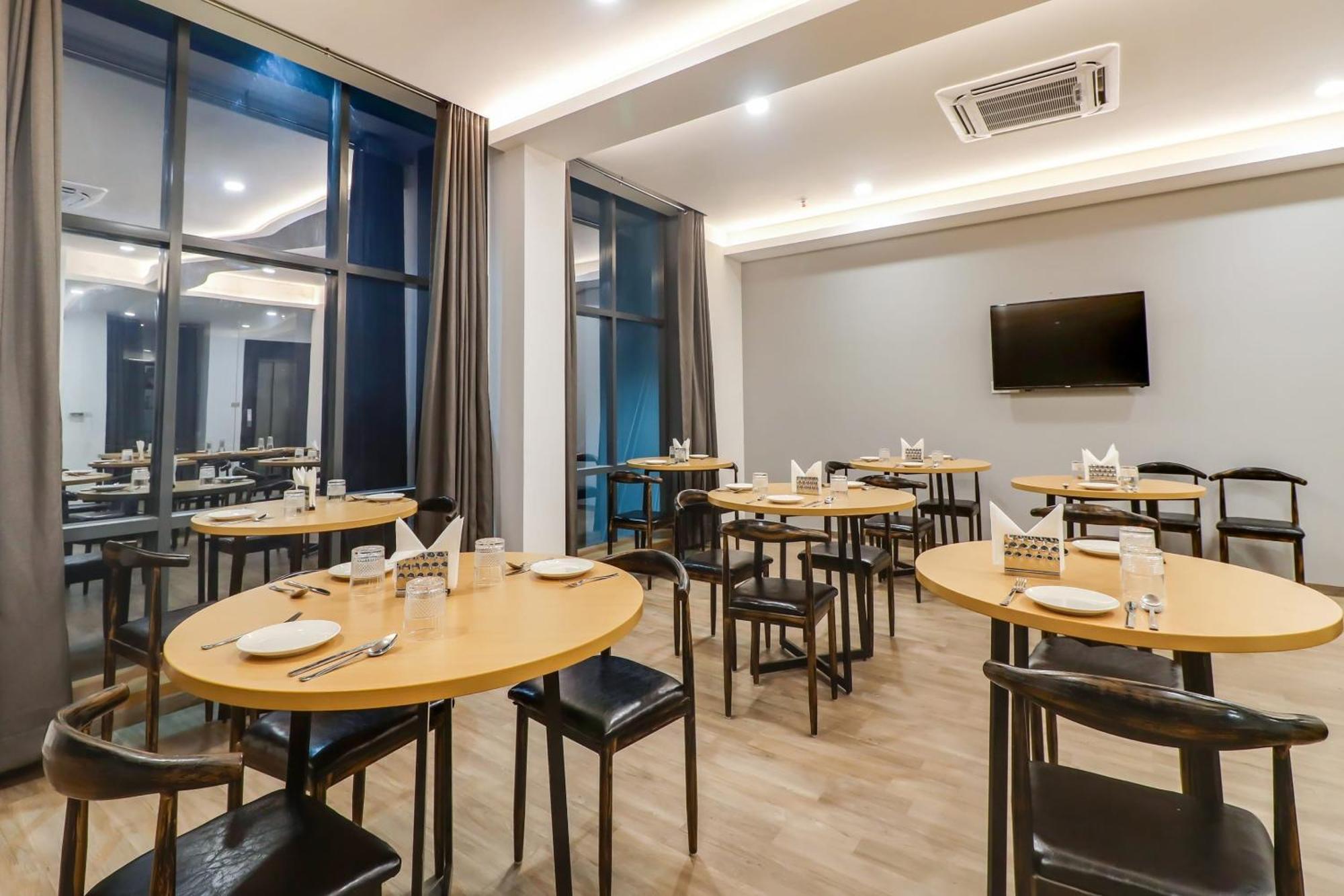 Hotel Super Townhouse Jashn Chinhat Zewnętrze zdjęcie