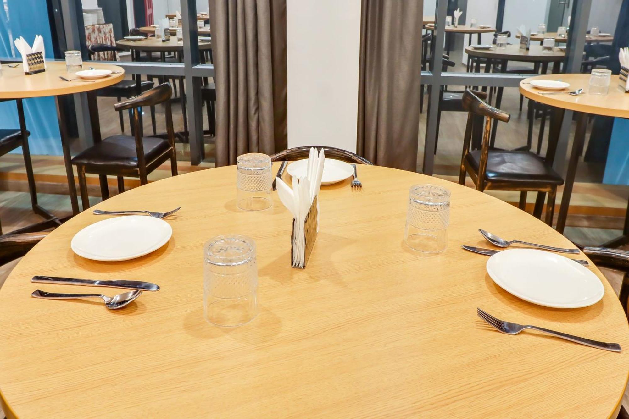 Hotel Super Townhouse Jashn Chinhat Zewnętrze zdjęcie